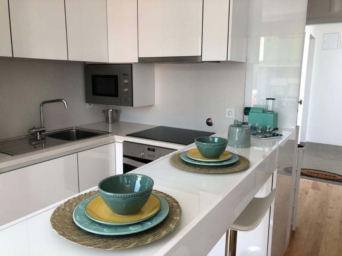 Apartemen 70 m² dengan 1 kamar tidur dan 1 kamar mandi pribadi di Cedofeita Porto Bagian luar foto